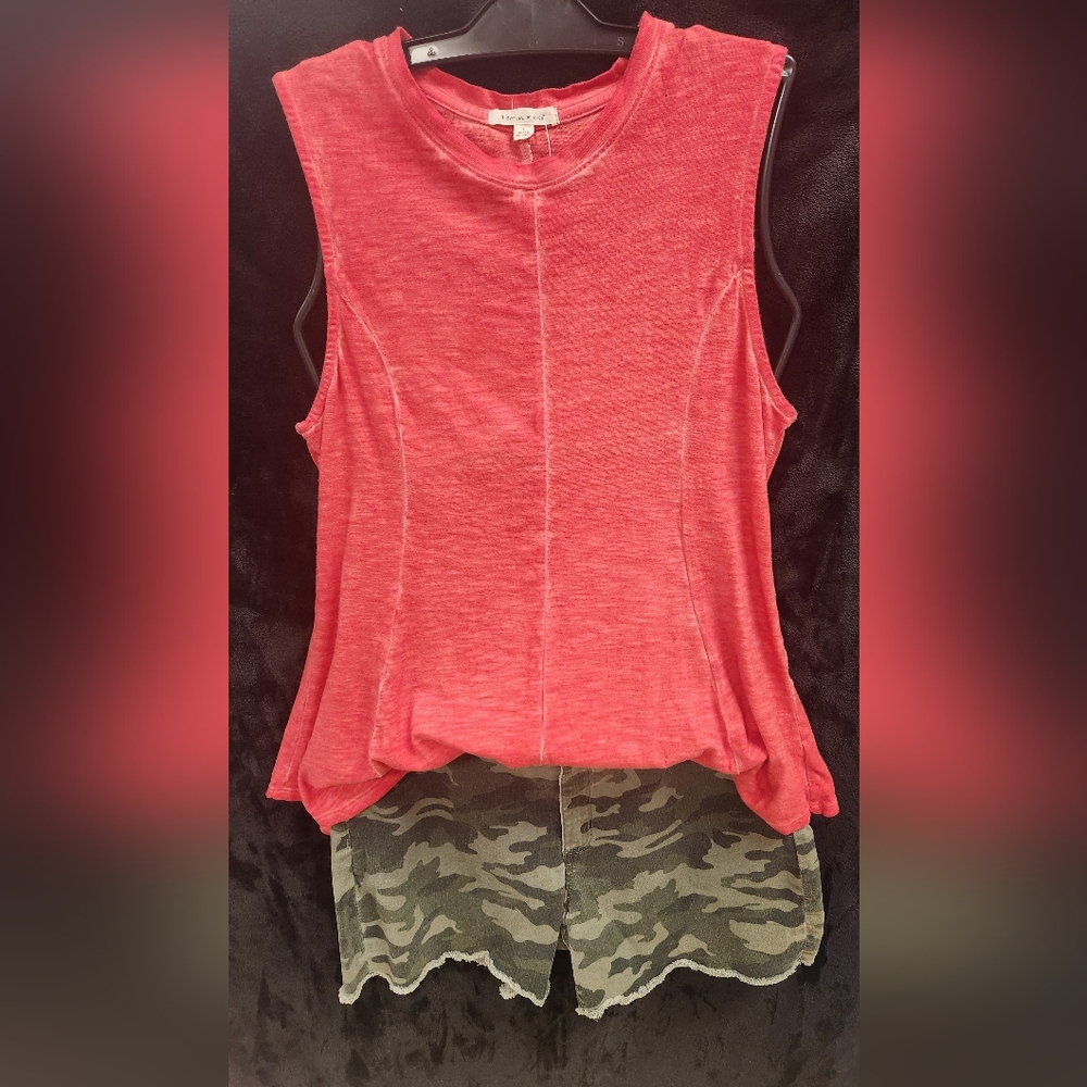 Tea n Rose top
